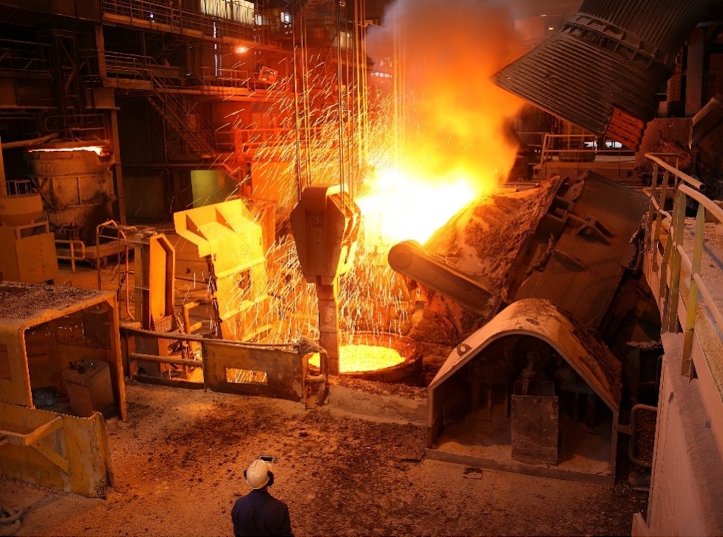 Ansicht von Ugitechs Stahlwerk im französischen Ugine, Bildquelle: Lhyfe